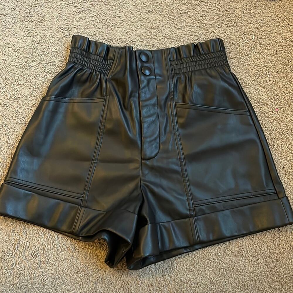 Zara Black Faux Leather Cuffed Elastic Band Shorts Size Small NWT